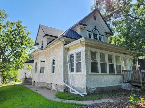 317 30th Ave N, Minneapolis, MN 55411