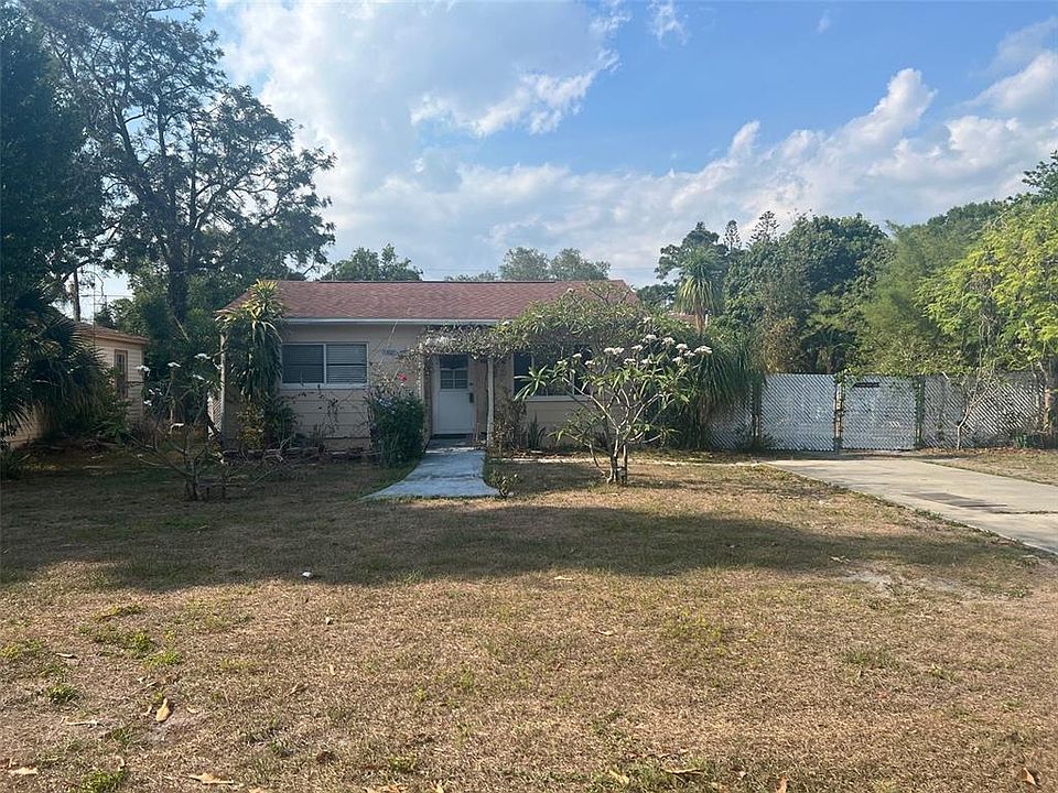 1st image of 2649 25TH AVENUE N