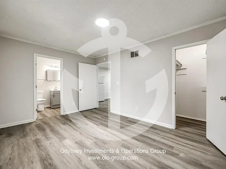595 Betty St #4 — Photo 11