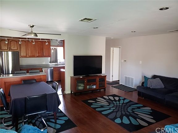 3rd image of 16703 Ermanita Ave