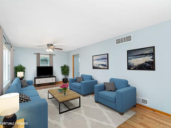 5th image of 2933 Parkway Dr