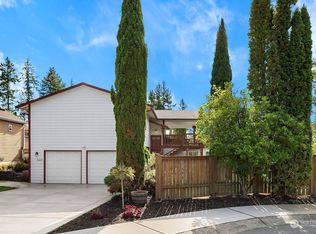 21031 NE 17th St, Sammamish, WA
