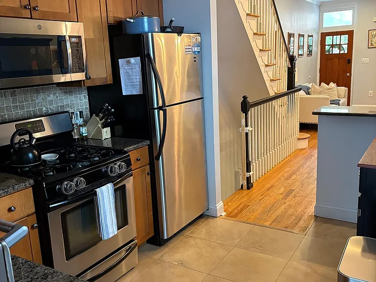 2608 Swain St — Photo 11