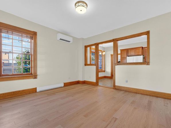 43 Ackerman St FLOOR 1