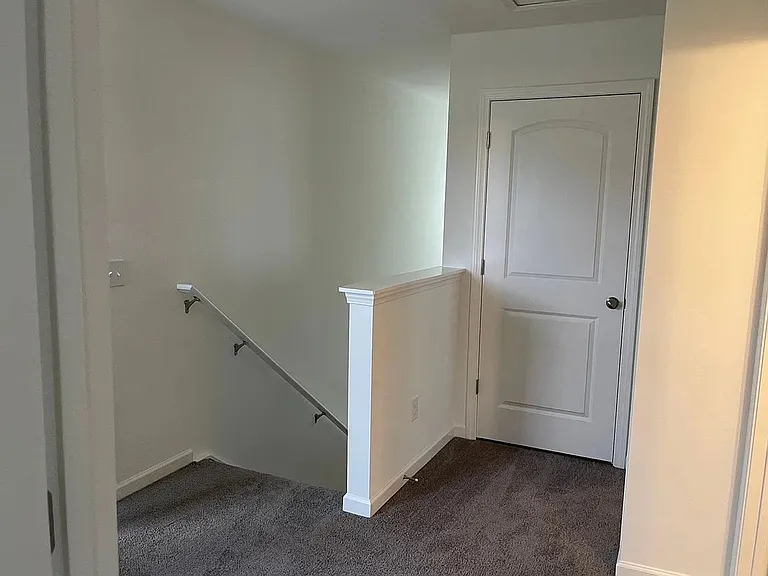 1511 Mariners Ct — Photo 11