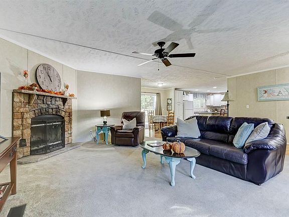 4th image of 7733 Reserve Ln