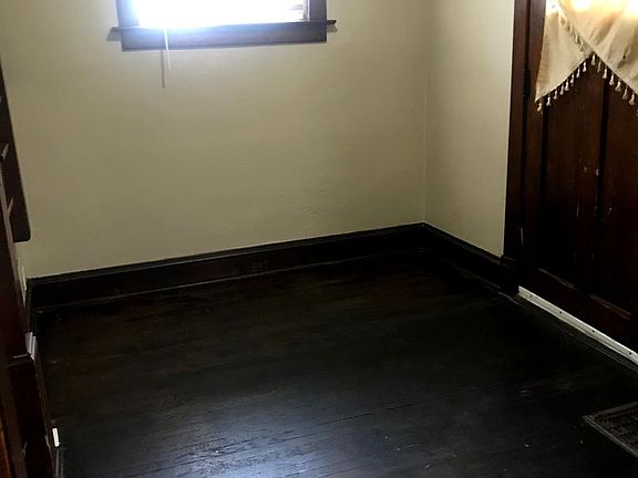 2nd image of 720 Cleveland Ave