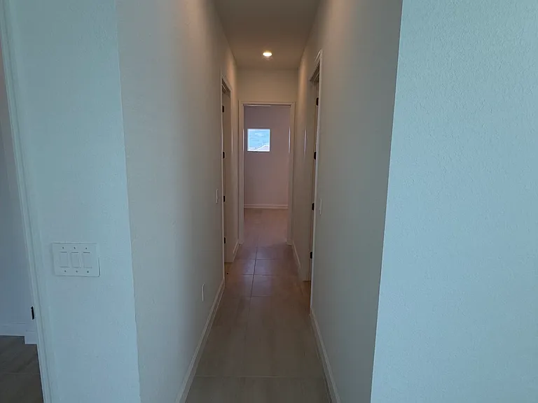 7760 Lakes Edge Ln — Photo 16