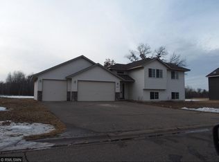 37870 Gerald Ave, North Branch, MN 55056