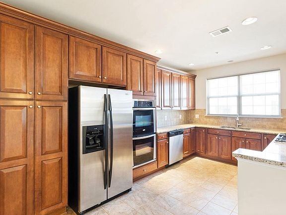 4th image of 4427 Beechstone Ln