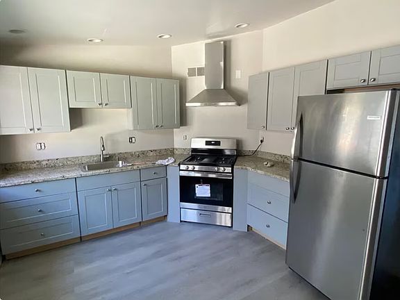 4th image of 5557 Tunitas Ave APT A