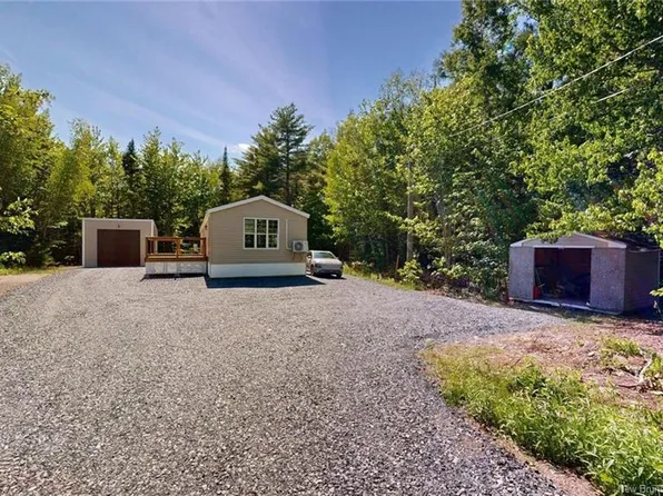 494 Broad Rd, Burton, NB E2V 3V9