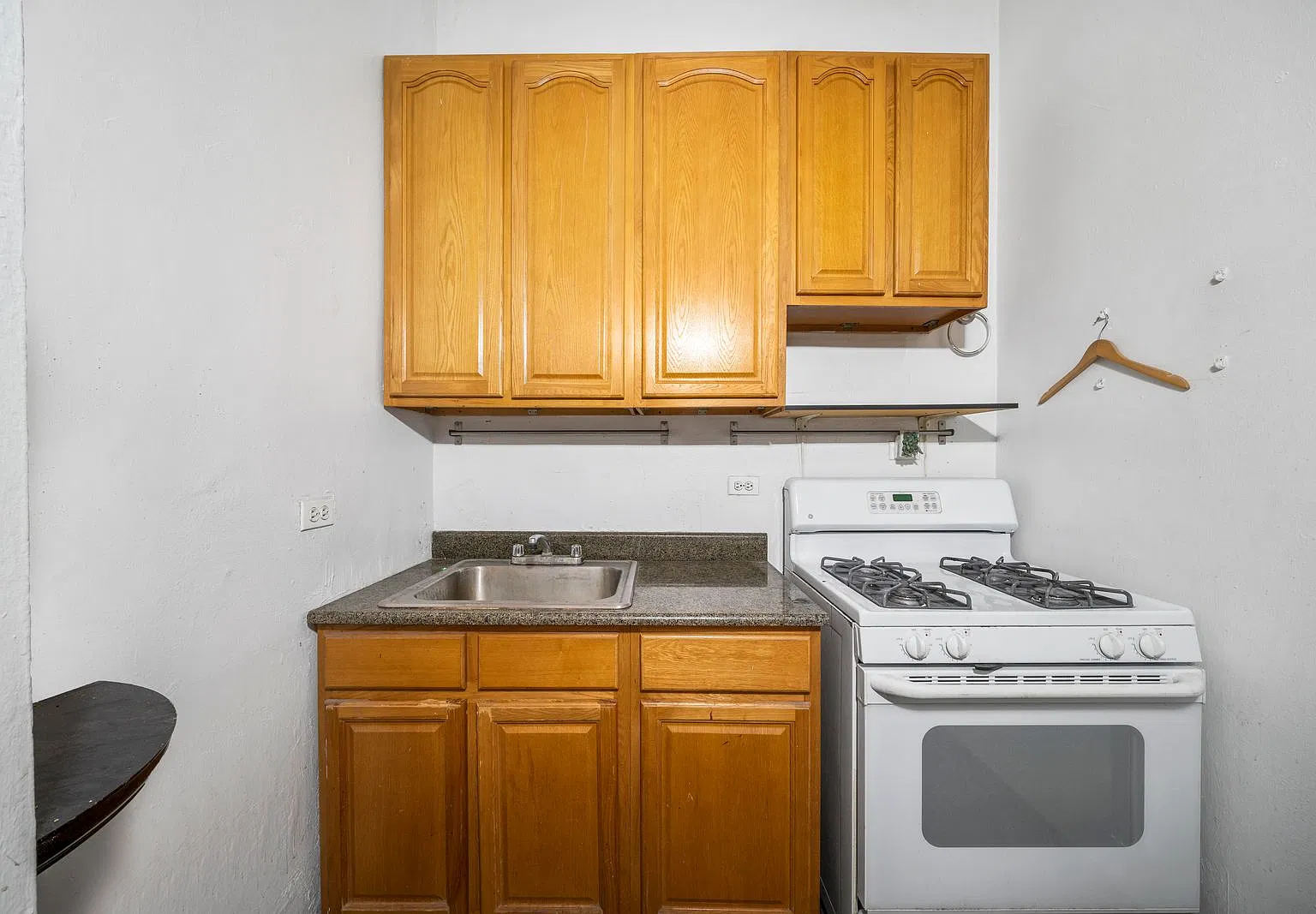 215 West 101st Street — Photo 3