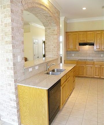 5th image of 5604 Meadow Wood Dr