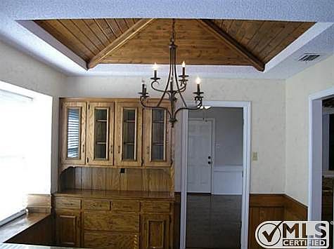 5th image of 2807 Creekwood Dr N