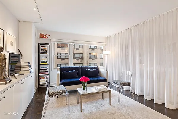 Sold by Corcoran | media 7