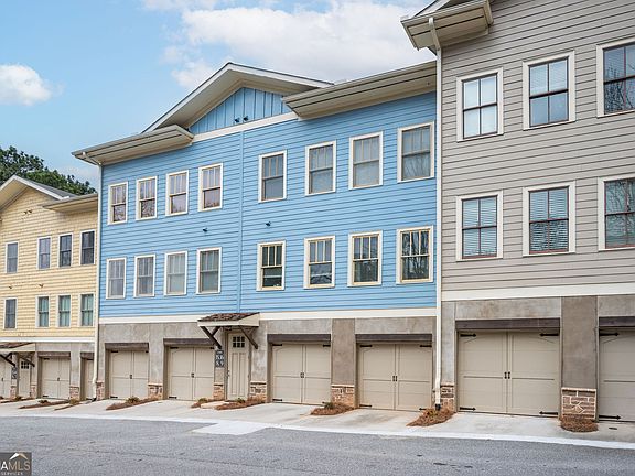 2nd image of 1628 Briarcliff Rd NE #9