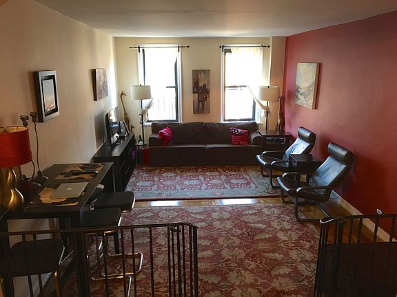 4th image of 4121 42nd St APT 5B
