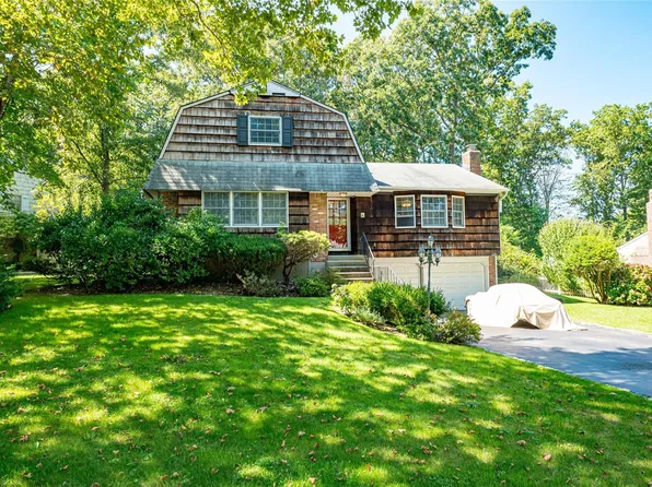12 Dorothy Lane, Kings Park, NY 11754