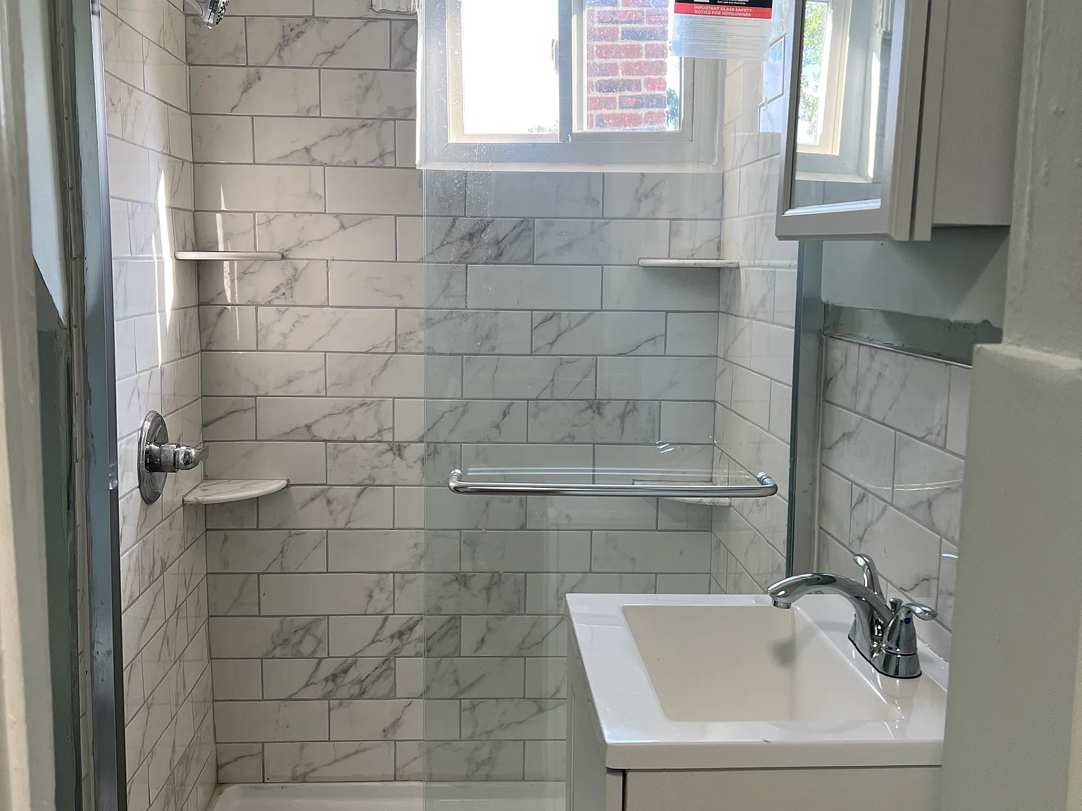 1105 W State St — Photo 2
