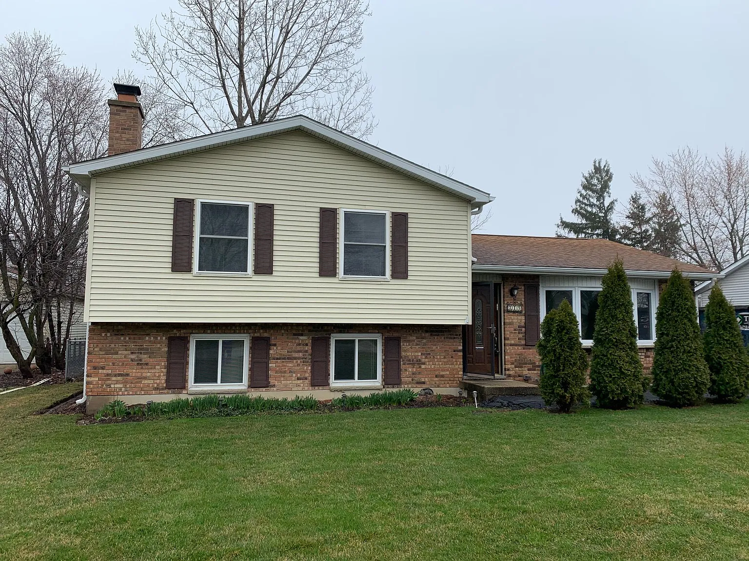 219 Countryside Ln photo 1