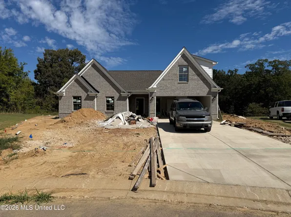 7874 Ella Pointe, Walls, MS 38680