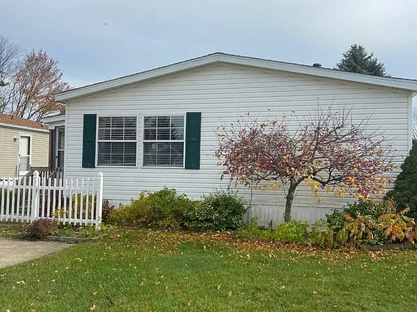 69205 Garver Lake Rd Lot 18, Edwardsburg, MI 49112