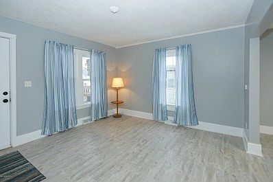 227 Rex Ave-104