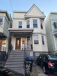 248 Grant Avenue