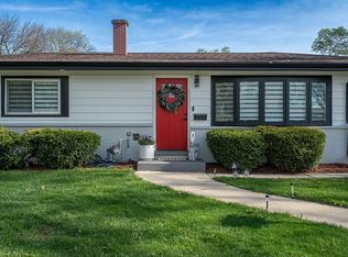 500 Holly Ave, Mount Prospect, IL 60056