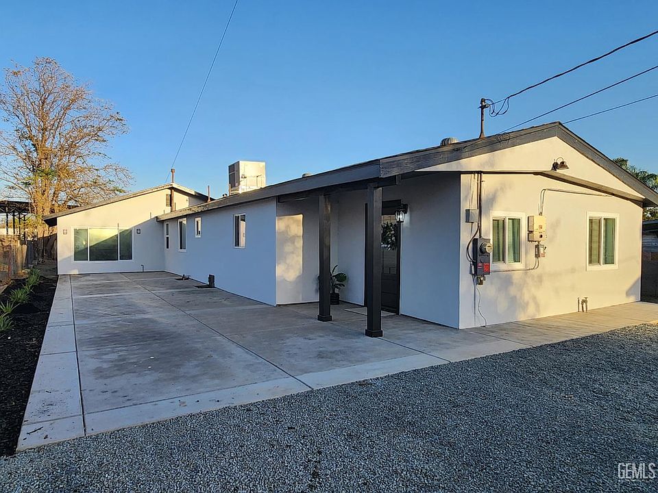 1st image of 2220 Dean Ave