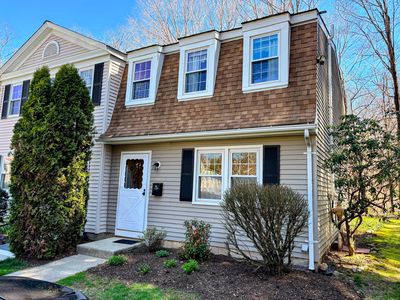 391 Main Street APT 406, Deep River, CT, 06417
