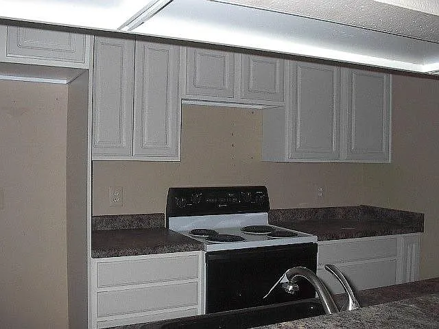 2 bed, 1060 sqft, $1,550 — Photo 4