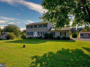 33 Baptist Church Rd, Spring City, PA 19475