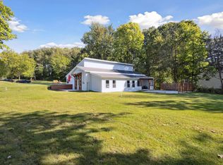 17303 Ireland Rd, South Bend, IN 46614