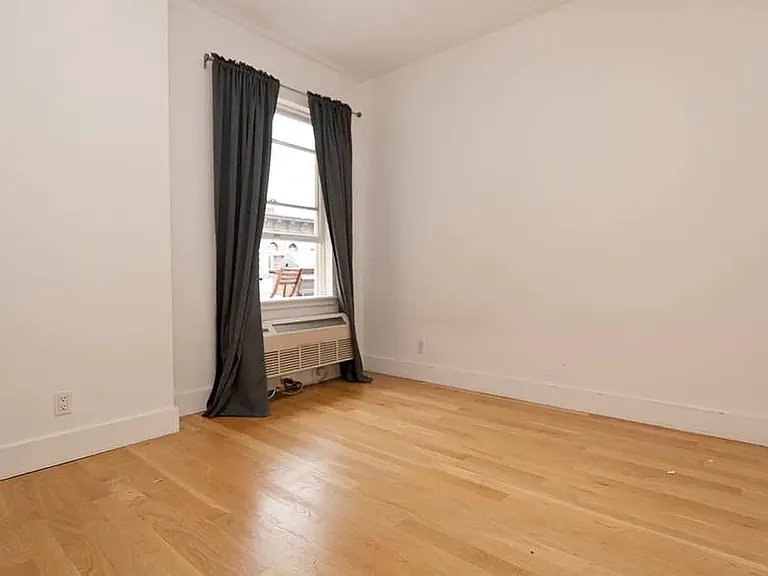 26 Cook St #5A — Photo 3