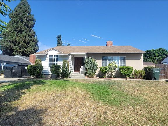 4th image of 5335 Carley Ave