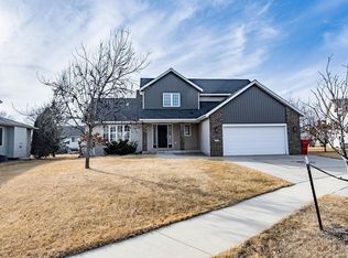 3919 Birmingham Ln NW, Rochester, MN 55901