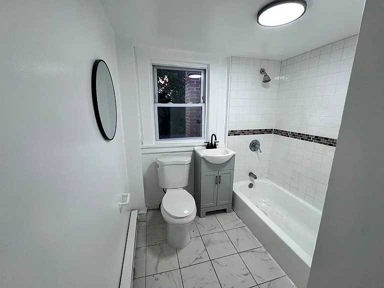 19 N 18th St #3R — Photo 4