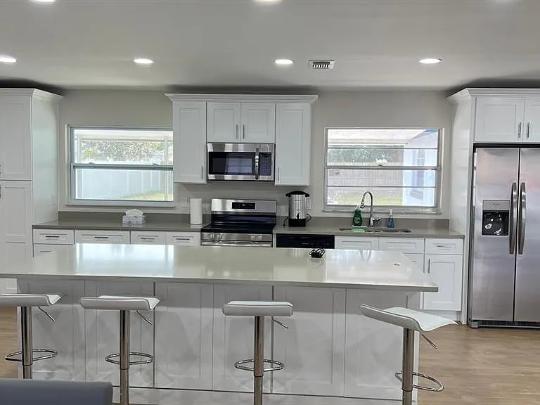 8242 Sandberry Blvd — Photo 2