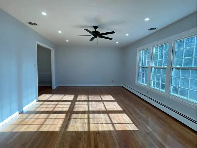 3 Victoria Dr — Photo 11