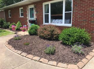 2521 Angela Dr, Granite City, IL 62040