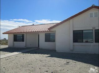 1555 Arctic Ave, Thermal, CA 92274