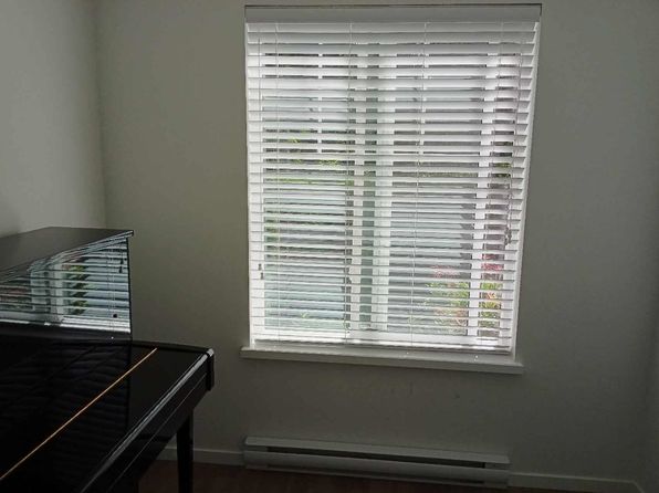 3 bedroom rental in Surrey — photo 20