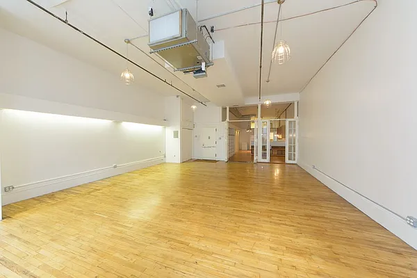 Rented by Tabak Real Estate | media 13