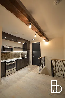 Rented by Miron Realty Group | media 47