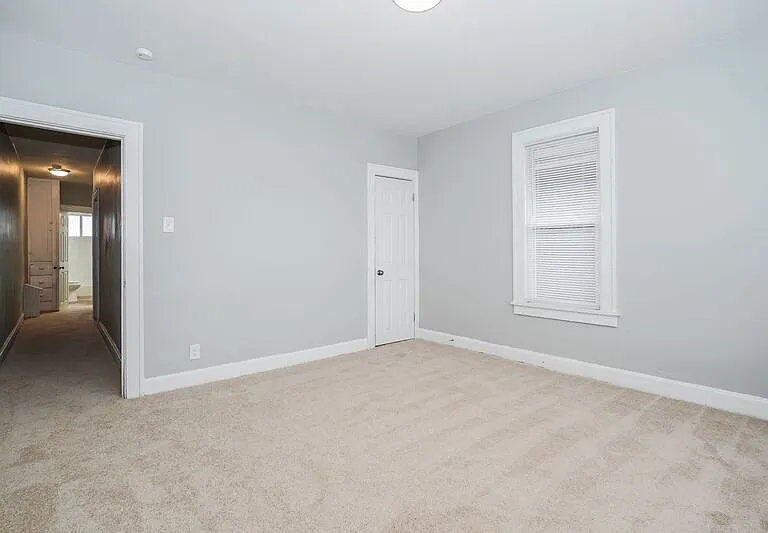 1113-1115 S 22nd St #1113 — Photo 7