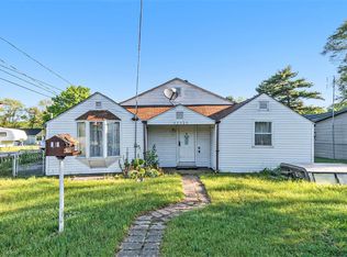 23903 Wilshire Blvd, Elkhart, IN 46516