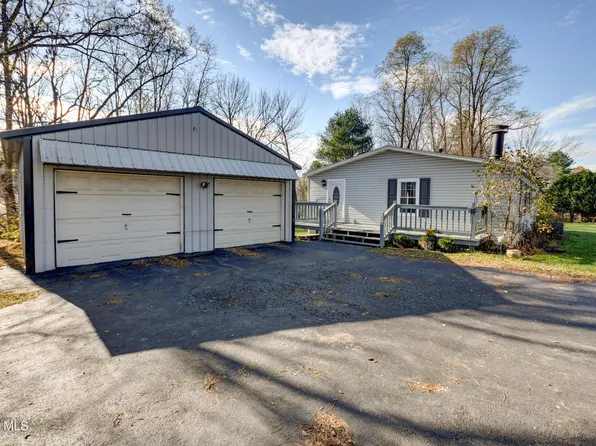 494 Lepper Road, Fort Johnson, NY 12010