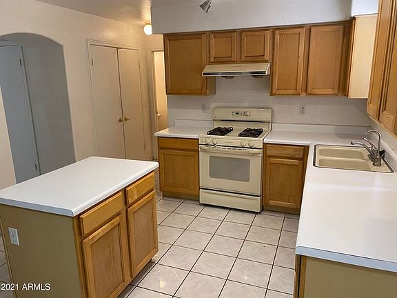 3rd image of 5166 W Campo Bello Dr